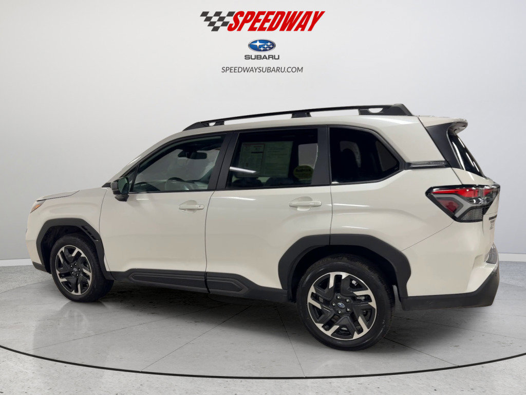 Used 2026 Subaru Forester Limited AWD/4WD image 9