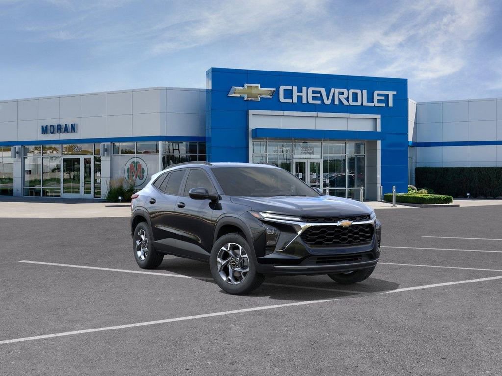 New 2026 Chevrolet Trax LT w/ Driver Confidence Package FWD image 1