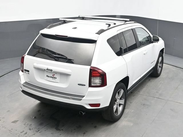 Used 2017 Jeep Compass High Altitude AWD/4WD image 26