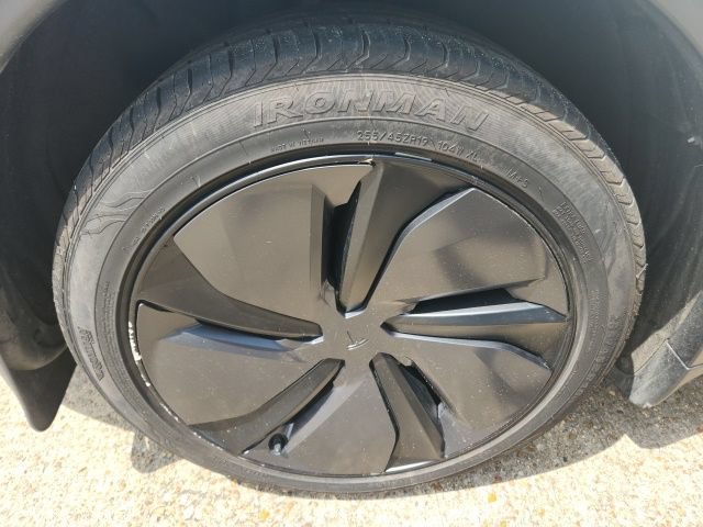 Used 2026 Tesla Model Y Long Range AWD/4WD image 14