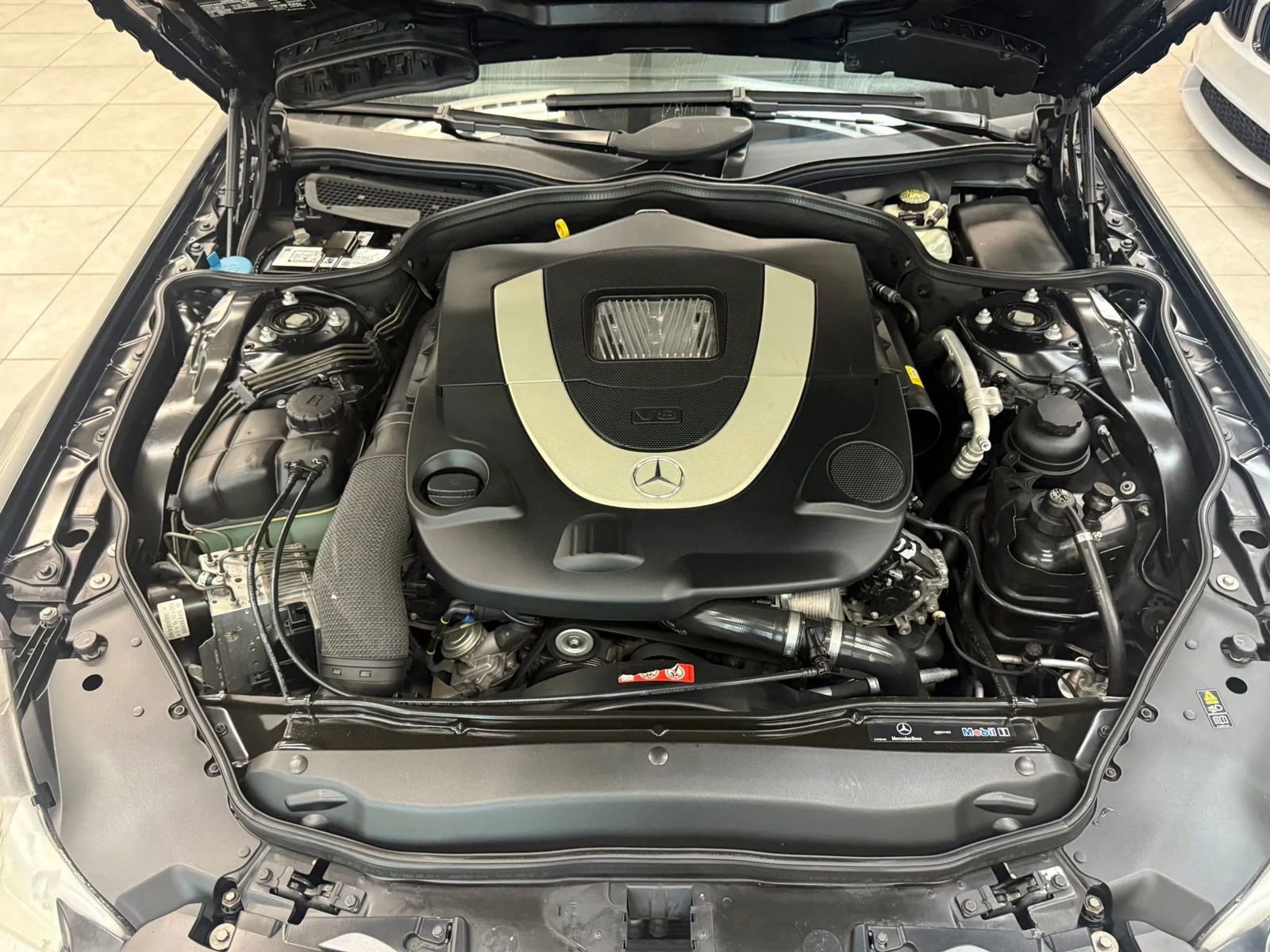 Used 2009 Mercedes-Benz SL 550 image 29