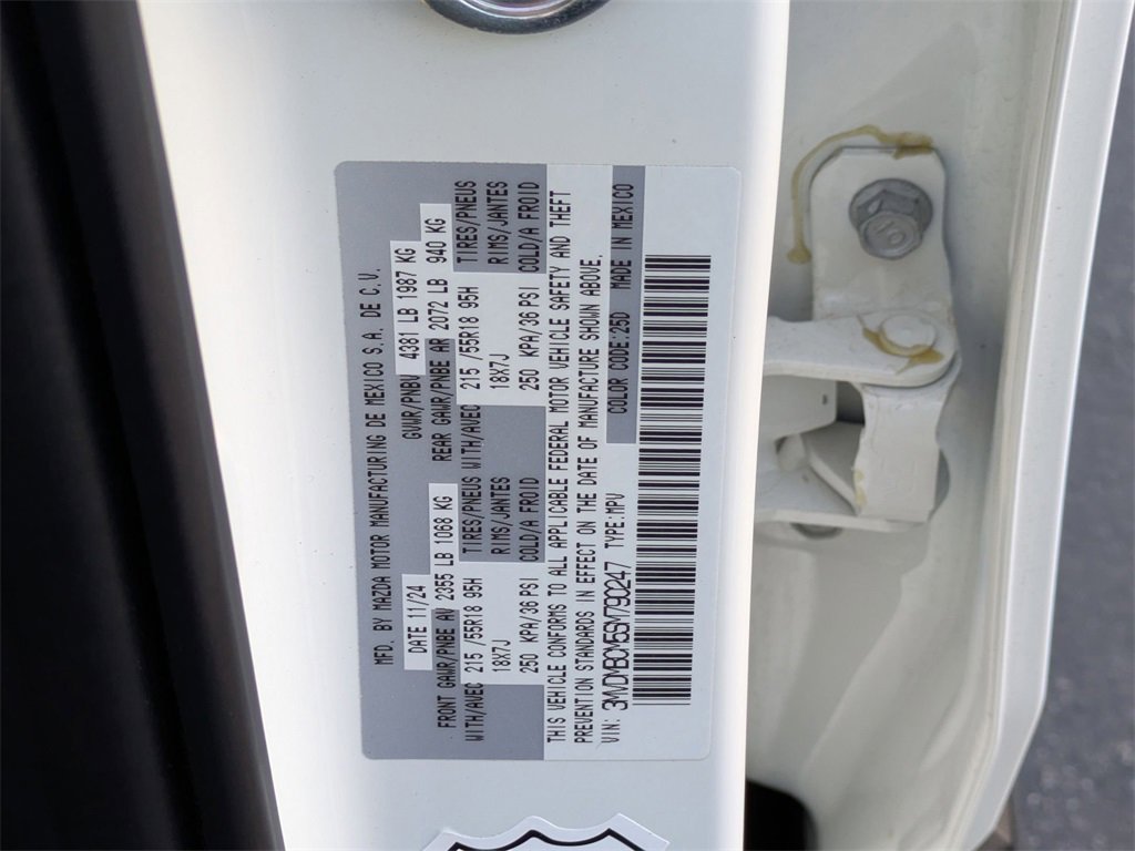 Used 2025 MAZDA CX-30 AWD 2.5 S w/ Preferred Package image 37