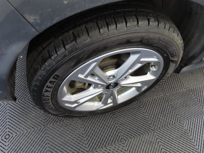 Used 2023 Hyundai Kona SEL image 8