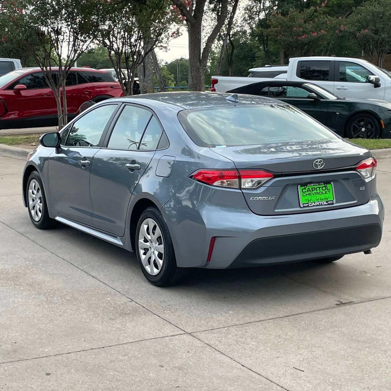 Used 2024 Toyota Corolla LE FWD image 3