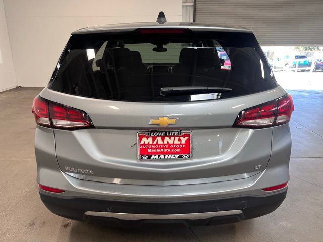 Used 2024 Chevrolet Equinox LT FWD image 3