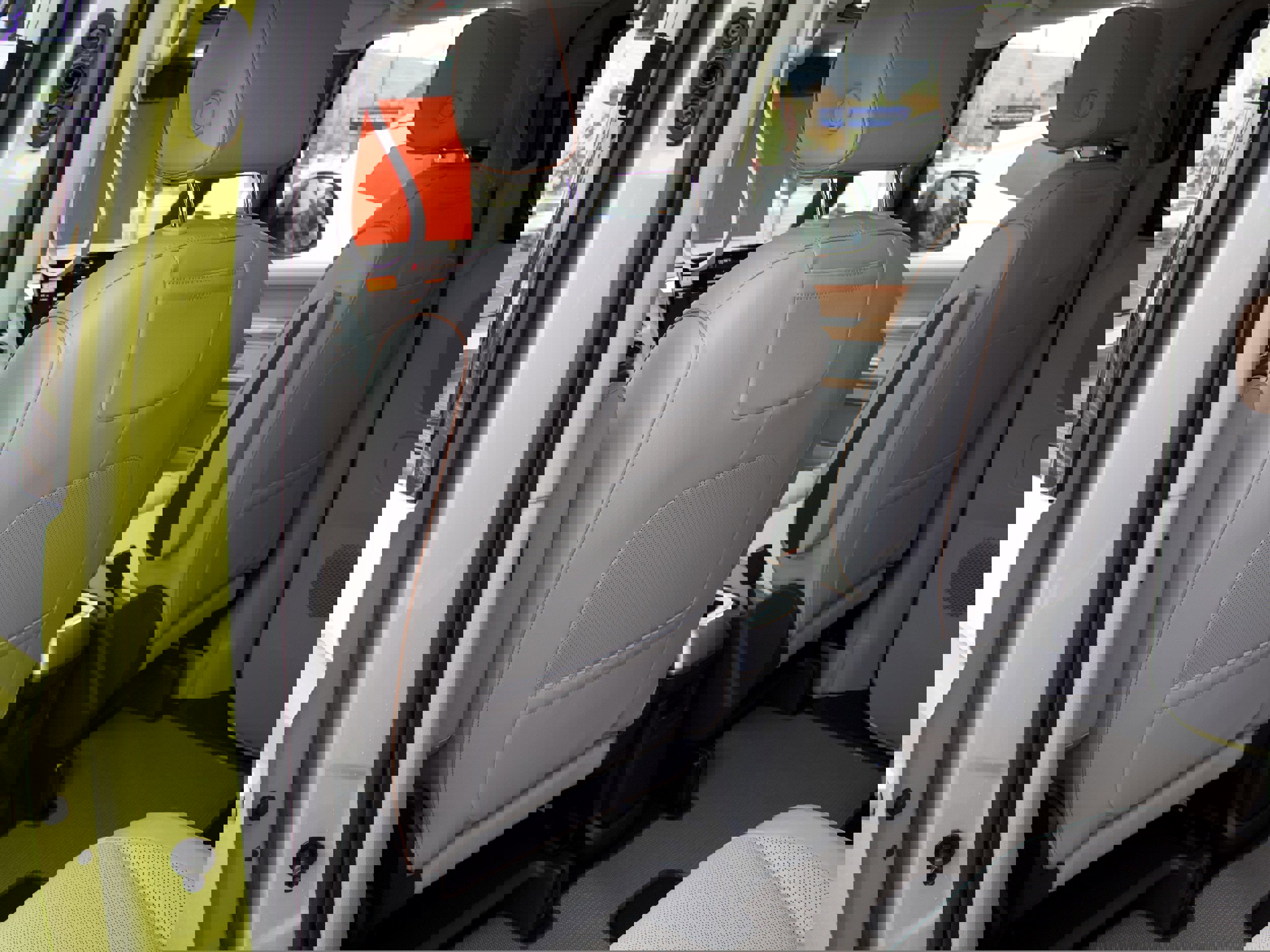 New 2025 Volkswagen ID. Buzz Pro S Plus image 22