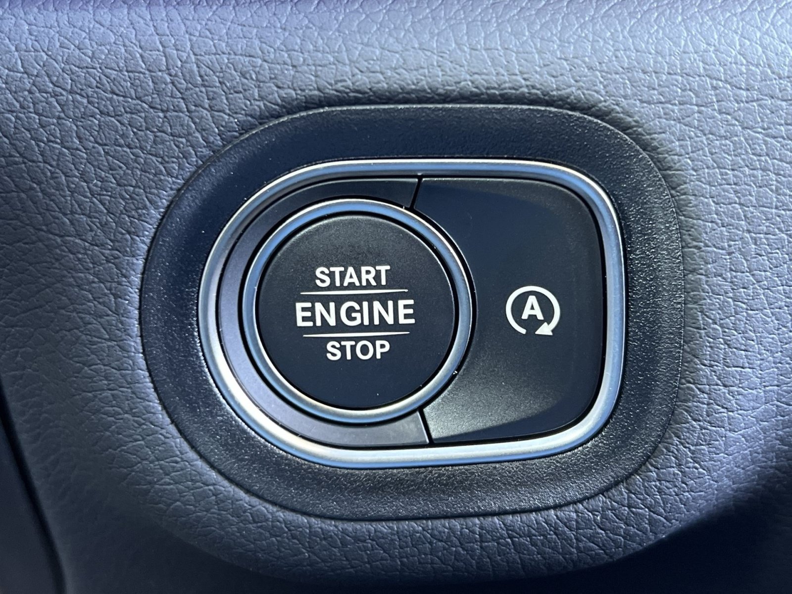 Certified 2026 Mercedes-Benz GLS 450 4MATIC image 33