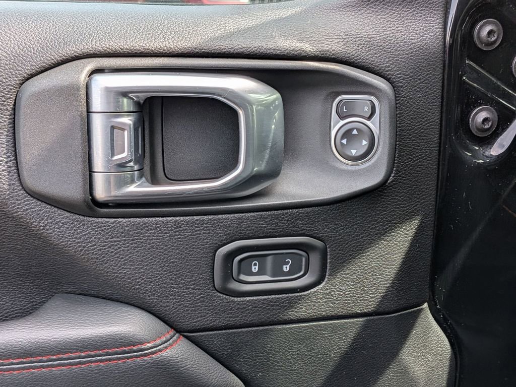 Certified 2020 Jeep Gladiator Rubicon image 11