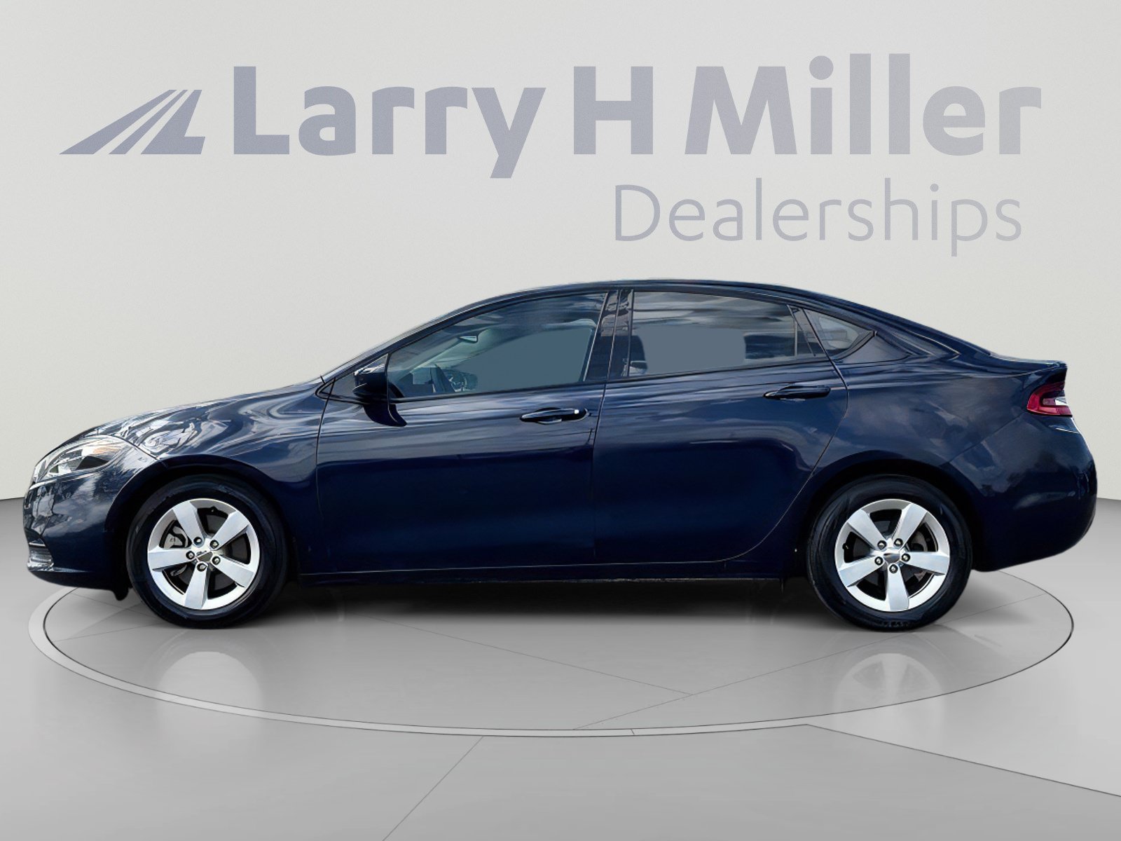 Used 2016 Dodge Dart SXT FWD image 3