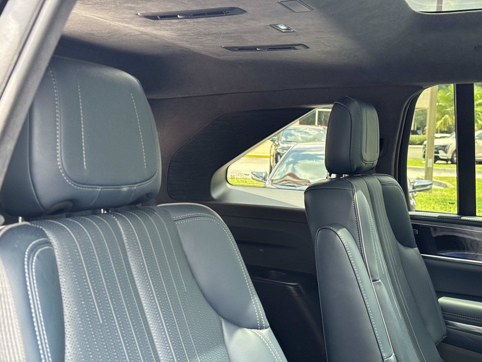 Certified 2025 Cadillac Escalade IQ Luxury 2 w/ LPO, Premium Carpet Package AWD/4WD image 25