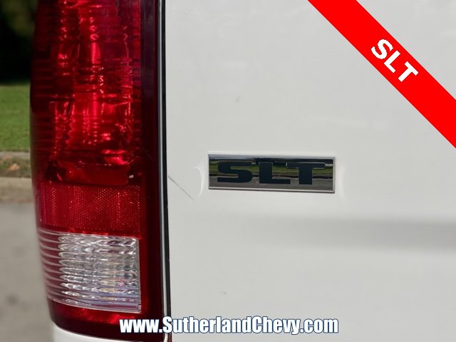 Used 2022 RAM 1500 Classic SLT w/ Electronics Group image 11