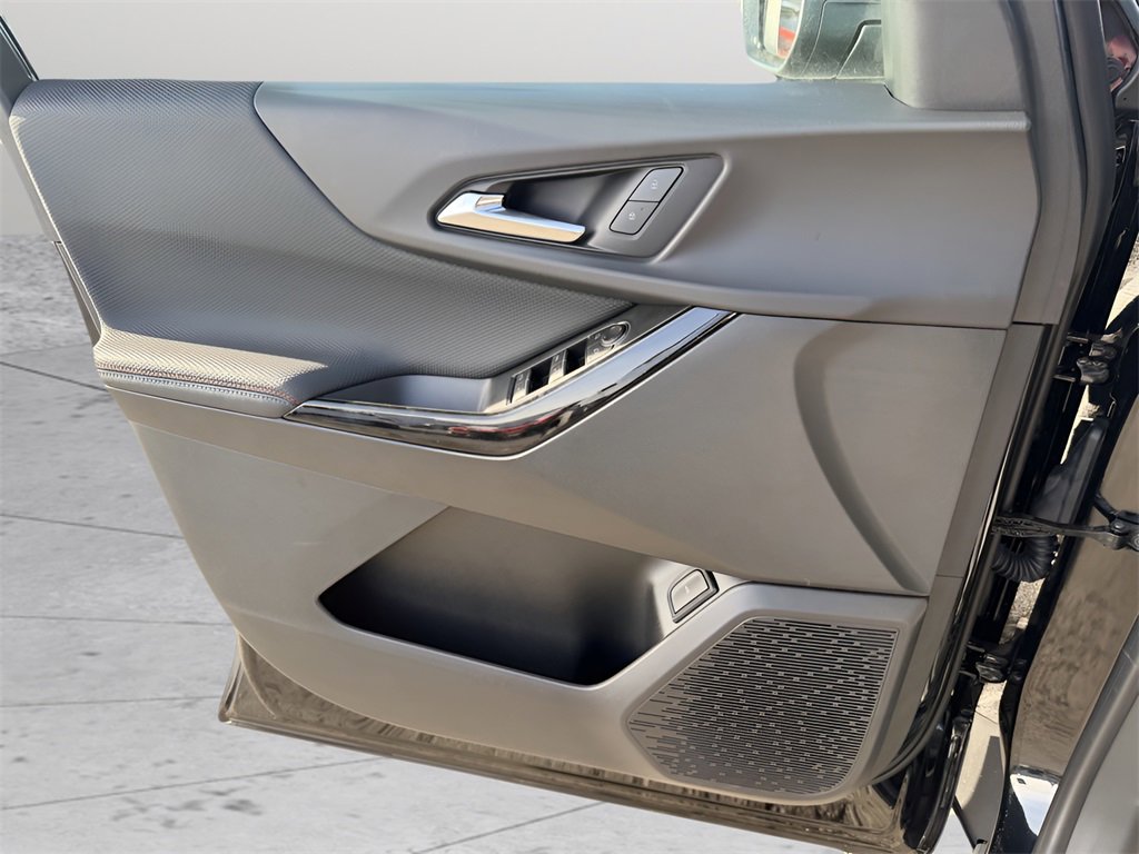 New 2026 Chevrolet Equinox RS w/ LPO, Floor Liner Package image 20