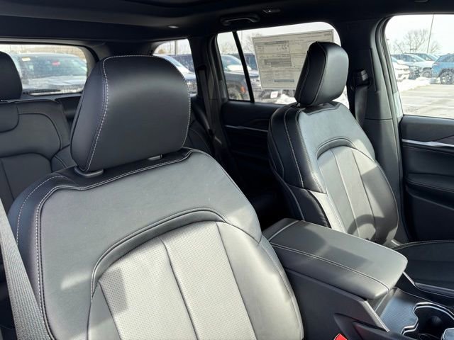 New 2026 Jeep Grand Cherokee Limited AWD/4WD image 32