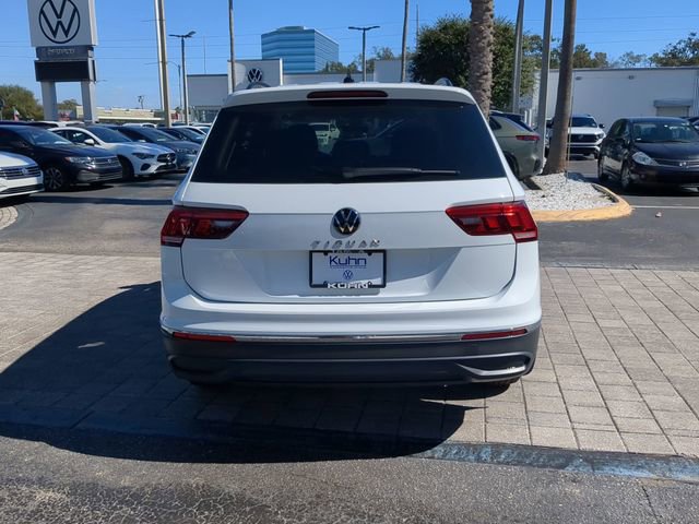 Certified 2024 Volkswagen Tiguan S image 5