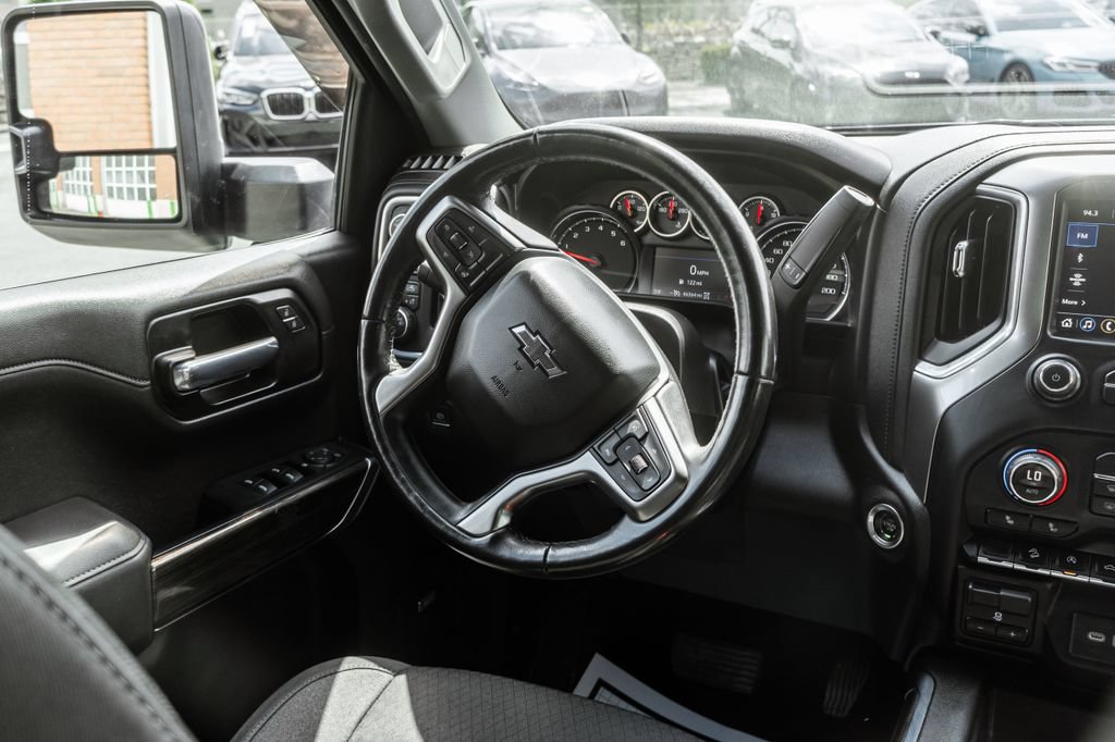 Used 2021 Chevrolet Silverado 1500 LT Trail Boss w/ Convenience Package II AWD/4WD image 13