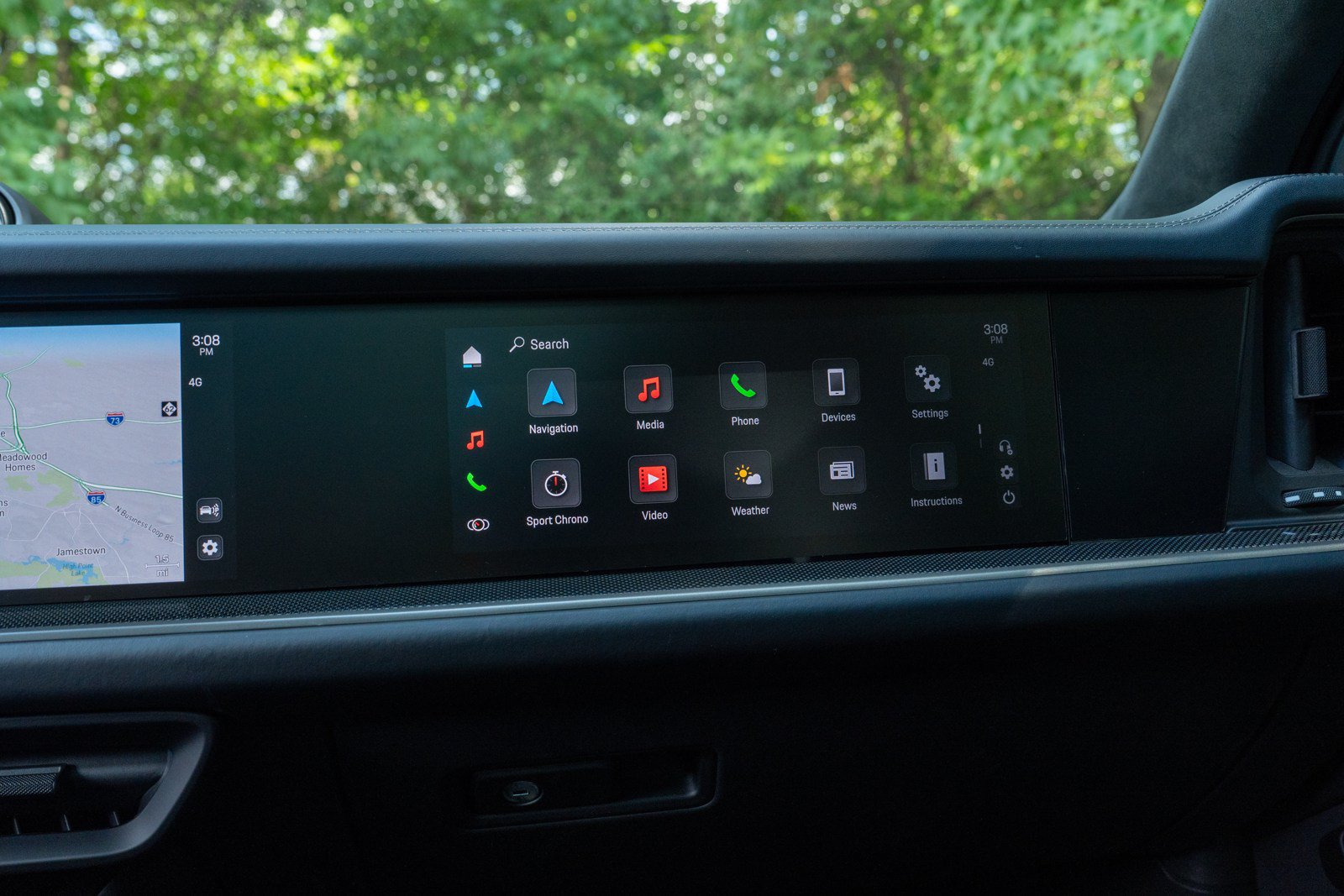 Certified 2025 Porsche Cayenne Turbo AWD/4WD image 31