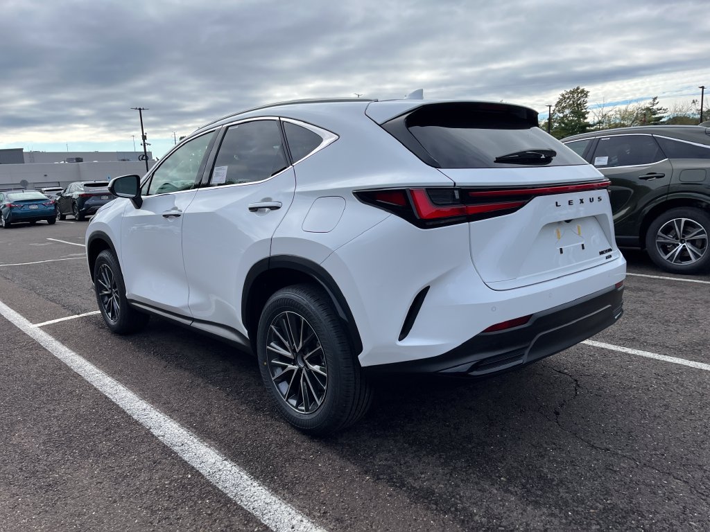 New 2026 Lexus NX 350h AWD w/ Cold Area Package image 2