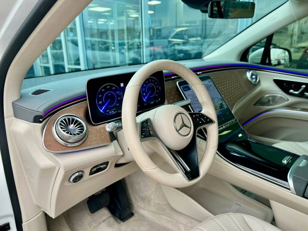 Used 2023 Mercedes-Benz EQS 450+ SUV image 12