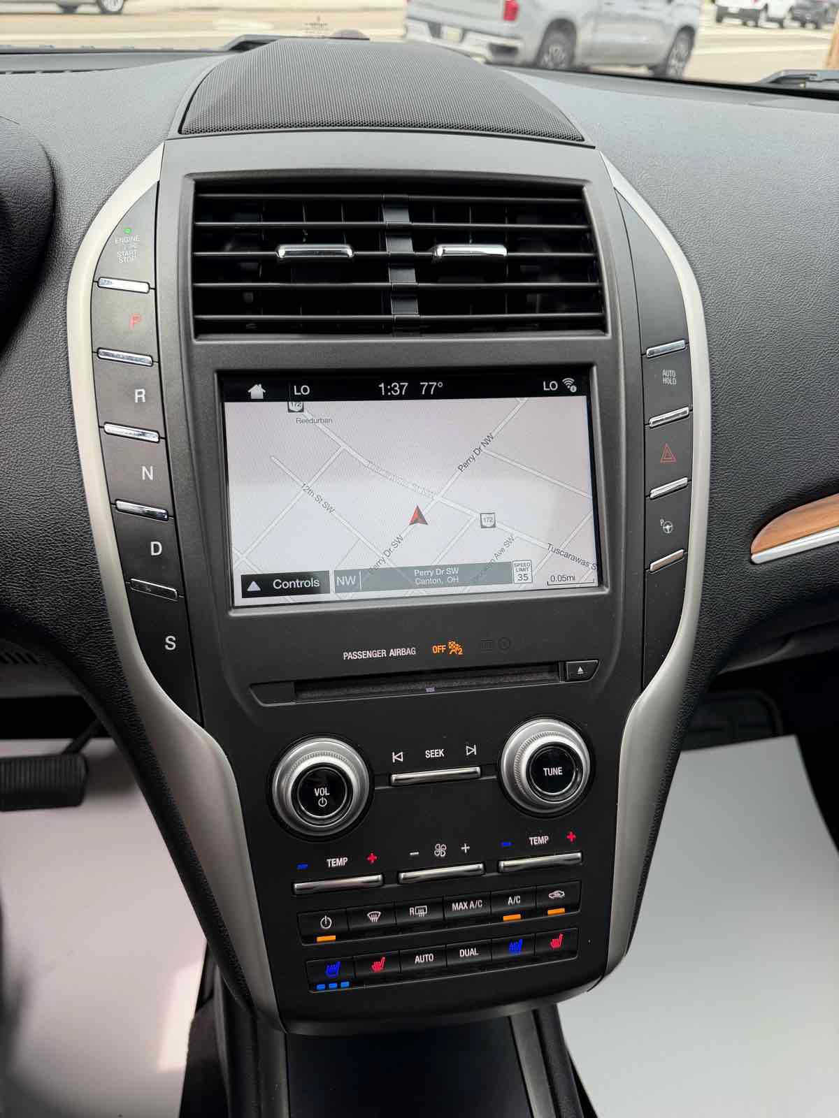 Used 2017 Lincoln MKC Reserve AWD/4WD image 23