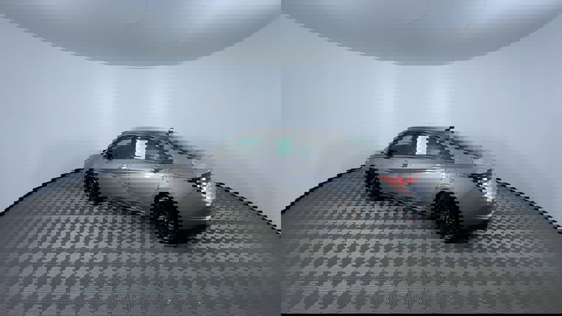 Used 2021 Hyundai Elantra SEL w/ Convenience Package image 6