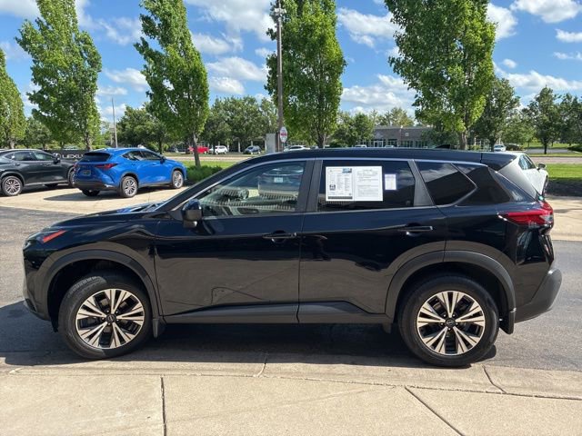 Used 2023 Nissan Rogue SV AWD/4WD image 6