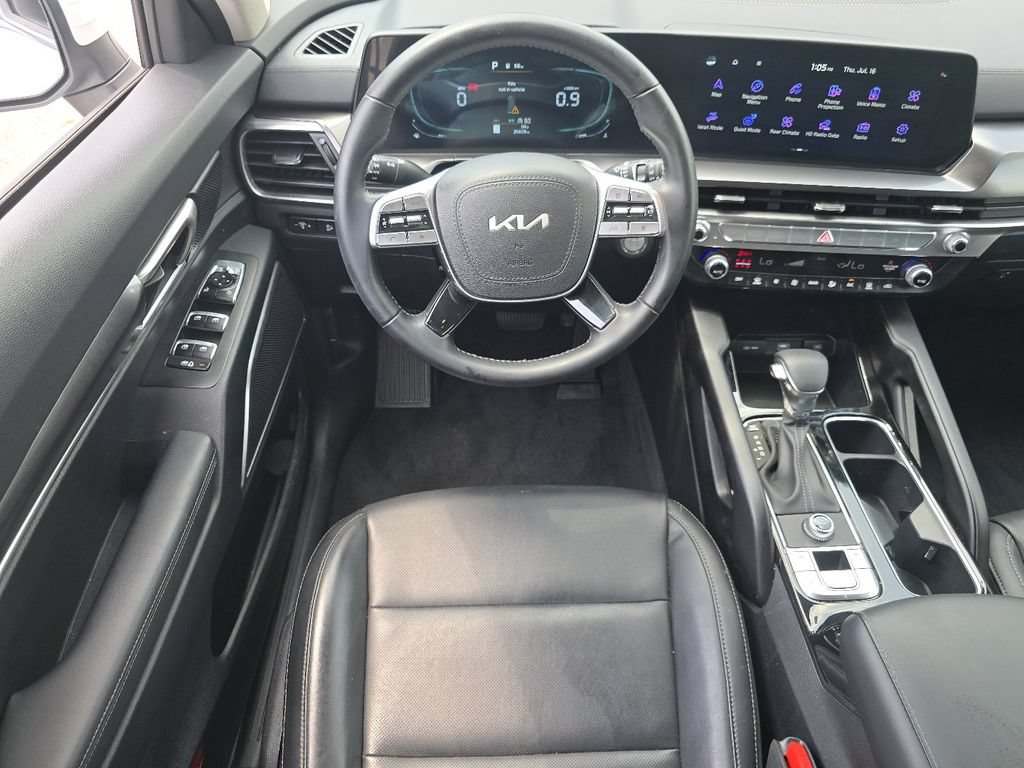 Used 2024 Kia Telluride LX FWD image 24