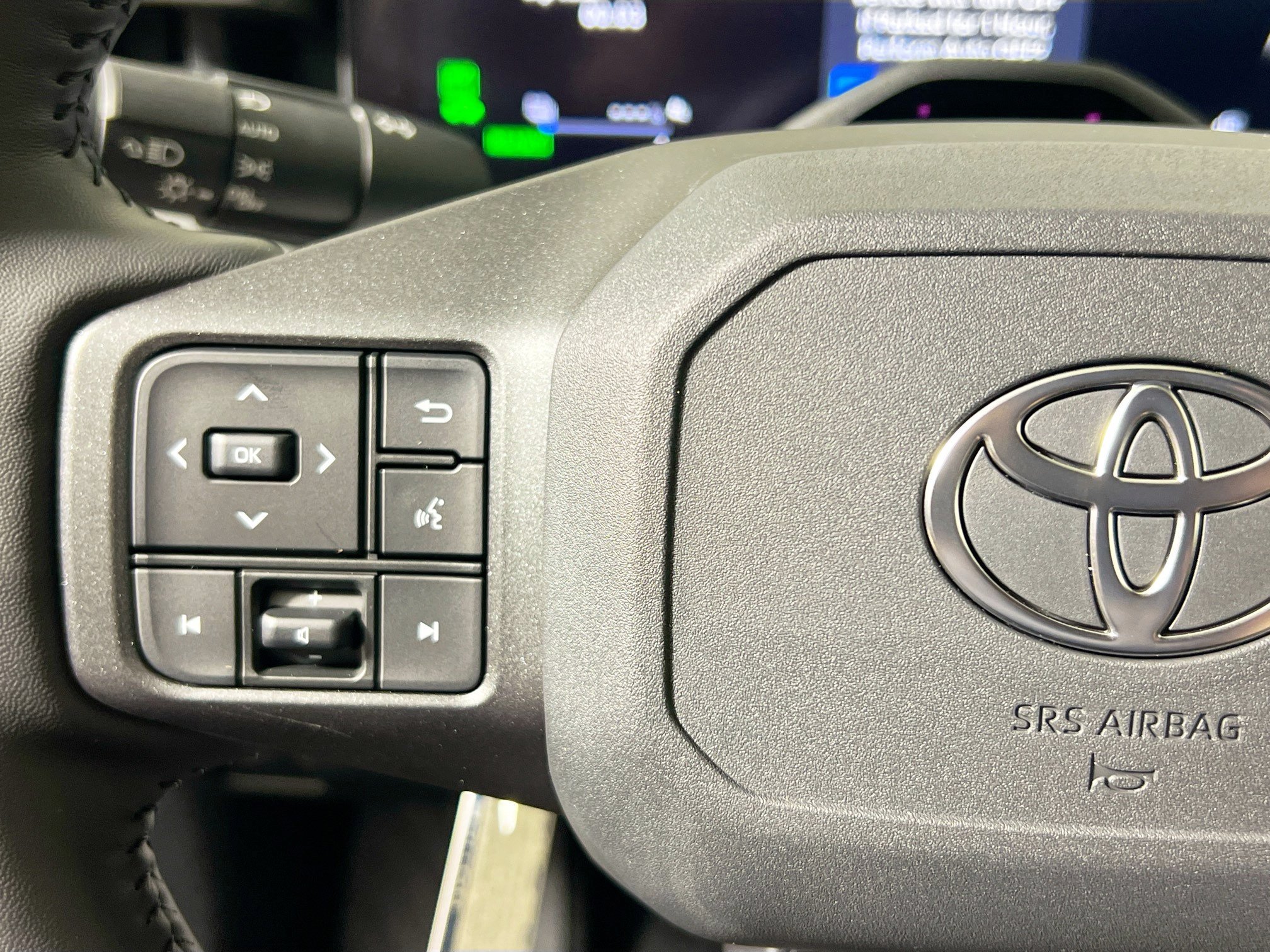 New 2026 Toyota RAV4 XSE AWD/4WD image 18