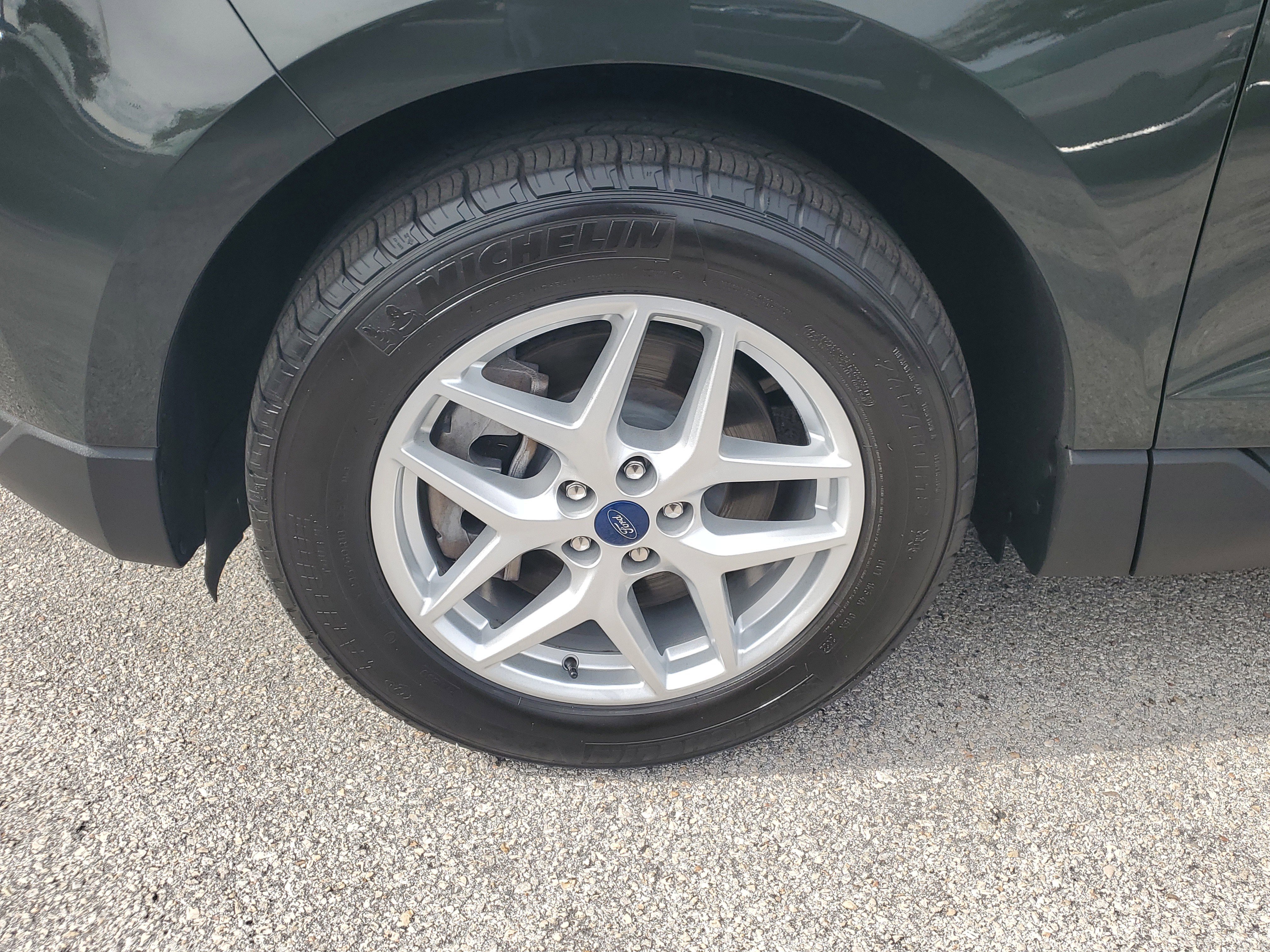 Certified 2022 Ford Edge SEL w/ Convenience Package image 5