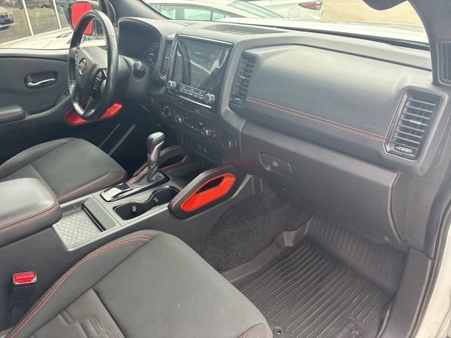 Used 2024 Nissan Frontier PRO-4X w/ Off-Road Protection Package image 12