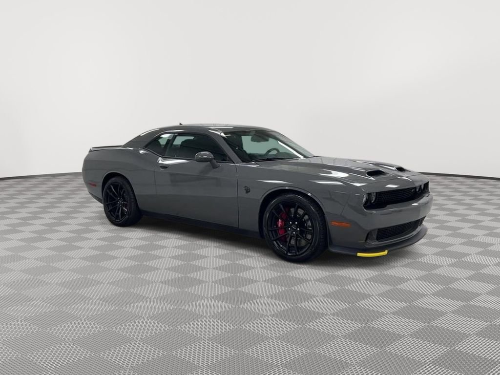 Used 2023 Dodge Challenger SRT Hellcat w/ Driver Convenience Group image 2