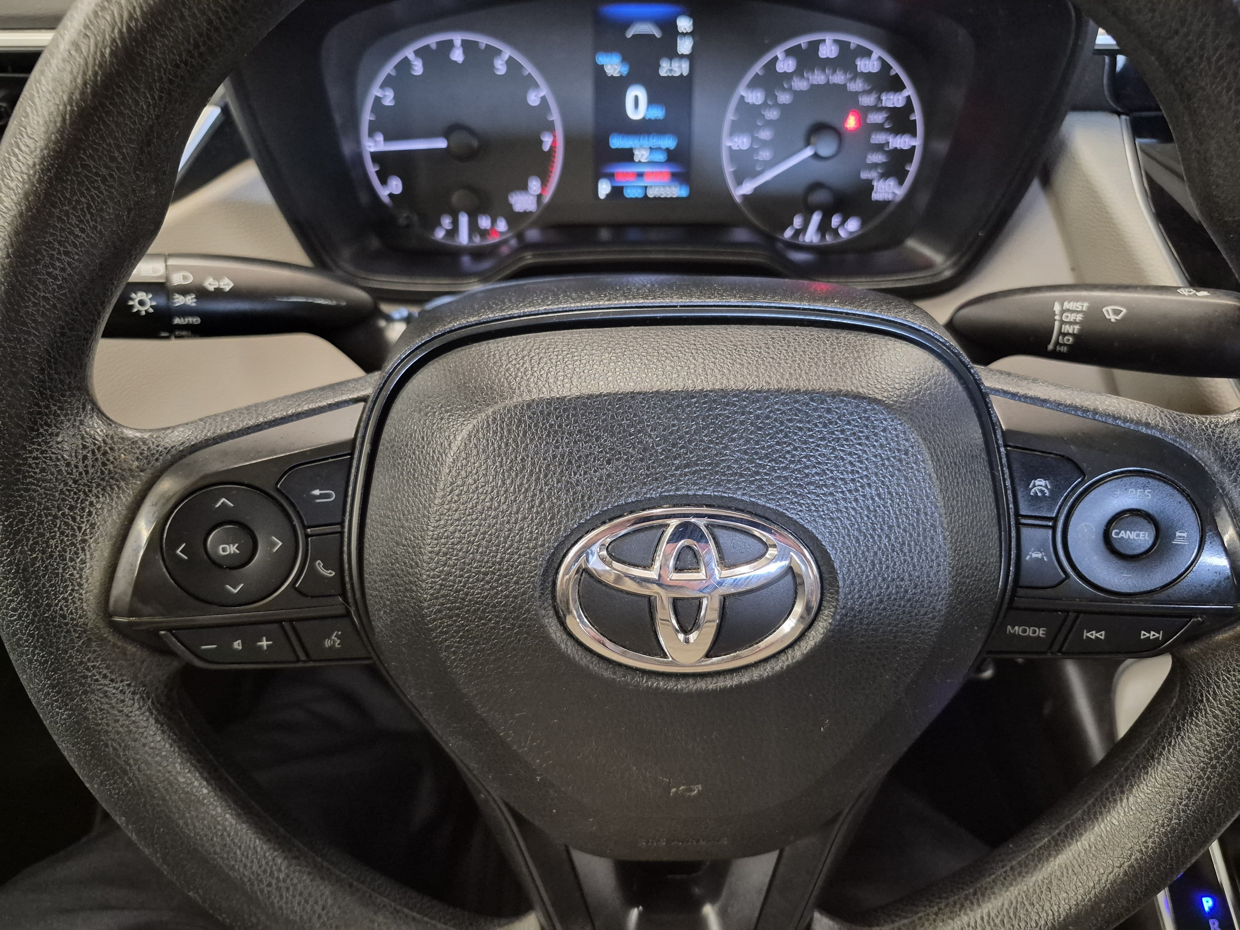 Used 2023 Toyota Corolla LE FWD image 24