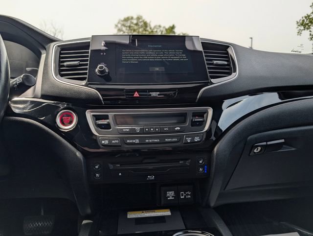 Used 2021 Honda Pilot Black Edition image 19