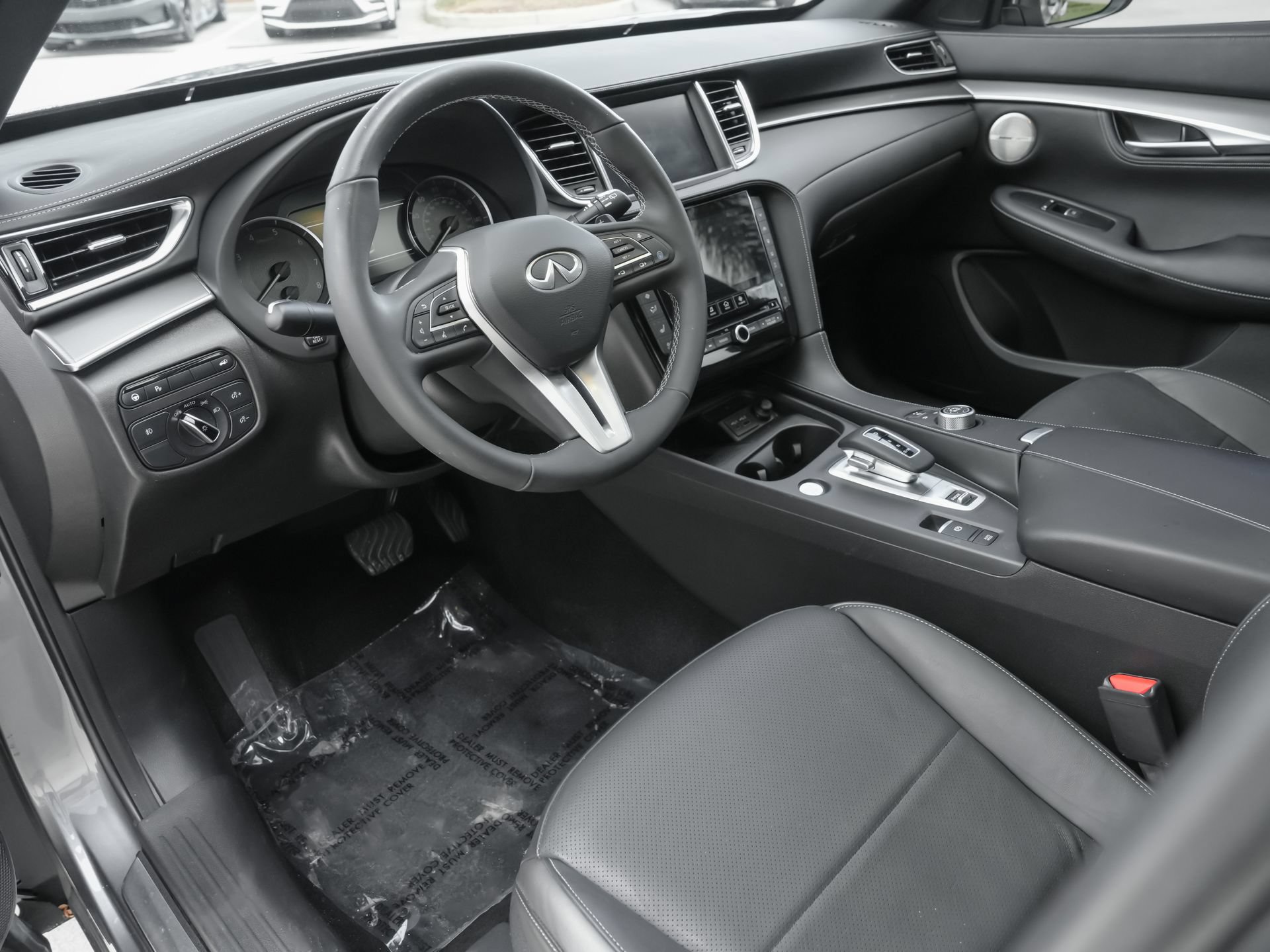 Certified 2024 INFINITI QX55 Essential AWD/4WD image 17