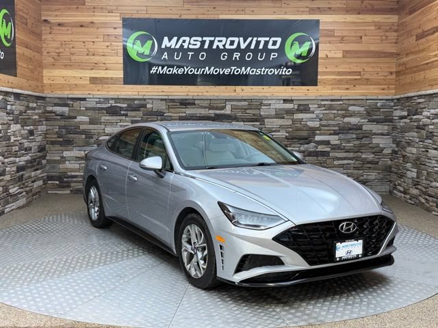 Certified 2023 Hyundai Sonata SEL FWD image 2