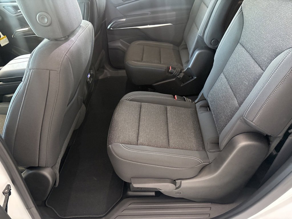 New 2026 Chevrolet Traverse LT image 23