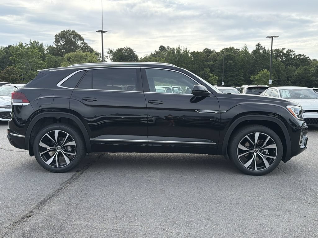 New 2026 Volkswagen Atlas Cross Sport SEL Premium R-Line AWD/4WD image 6