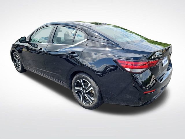 Used 2024 Nissan Sentra SV FWD image 3