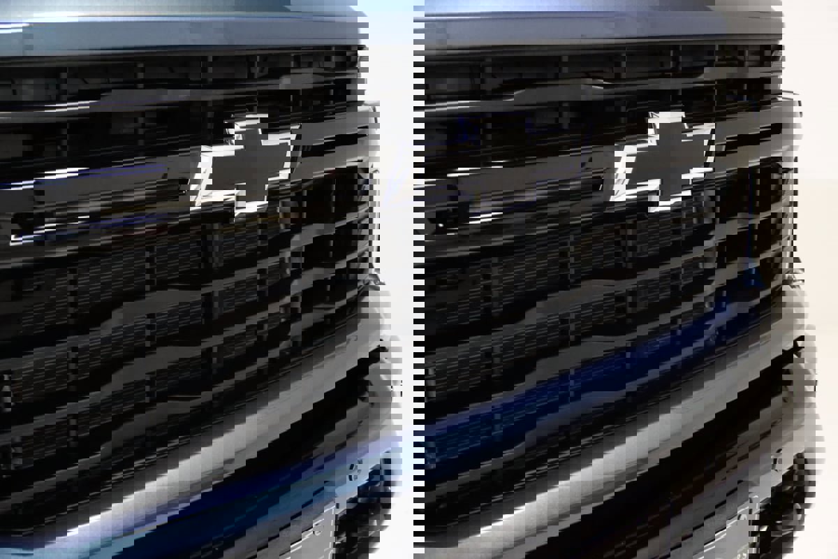 Used 2026 Chevrolet Silverado 2500 Custom w/ Custom Value Package image 27