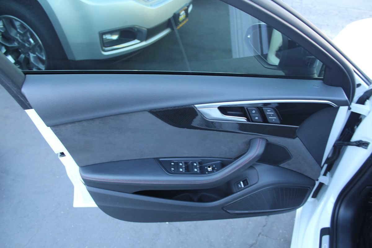 Used 2020 Audi S4 Premium Plus w/ Premium Plus Package AWD/4WD image 17