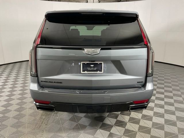 Used 2021 Cadillac Escalade Sport w/ LPO, ONYX Package image 5
