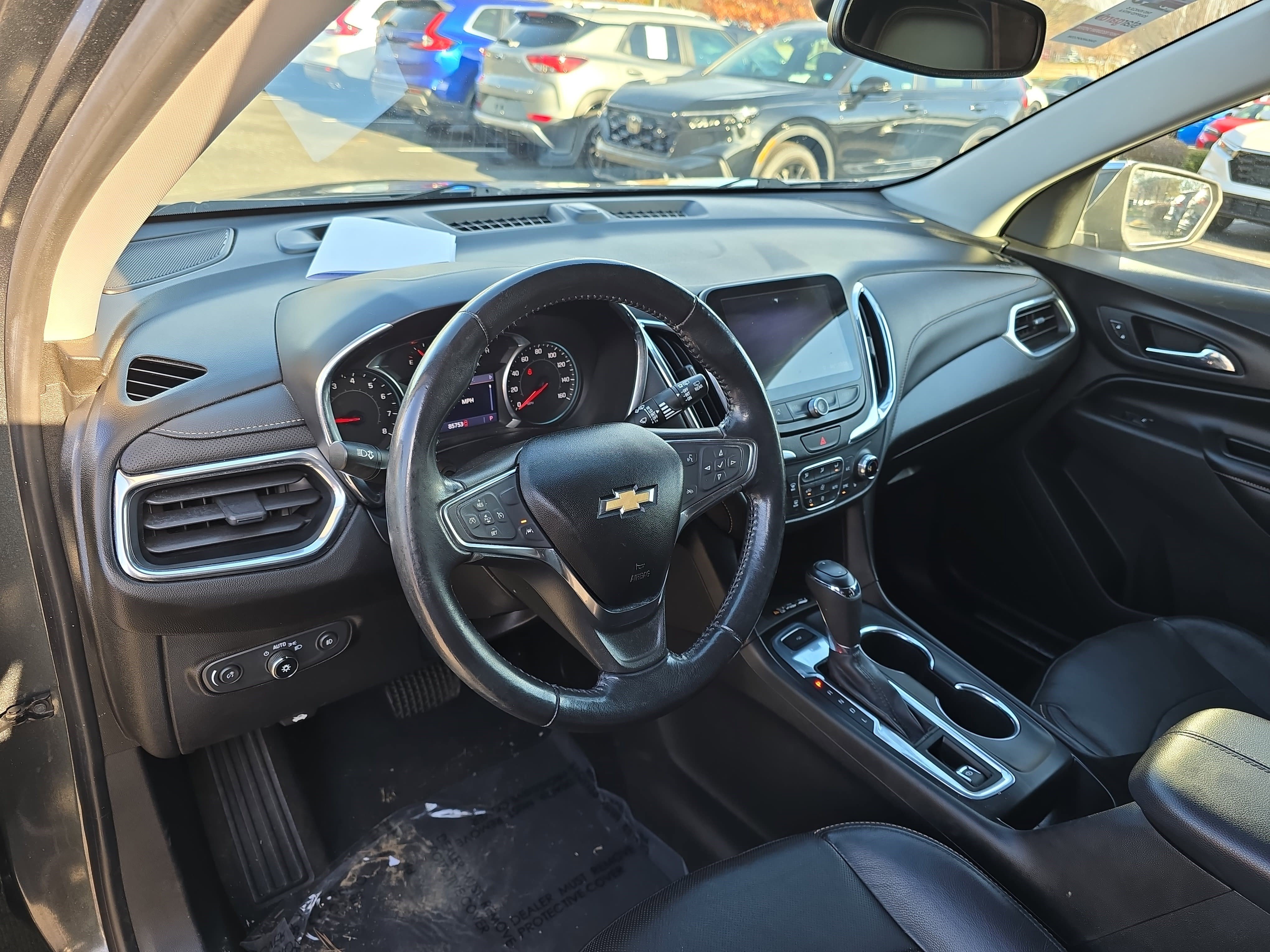 Used 2020 Chevrolet Equinox Premier image 16