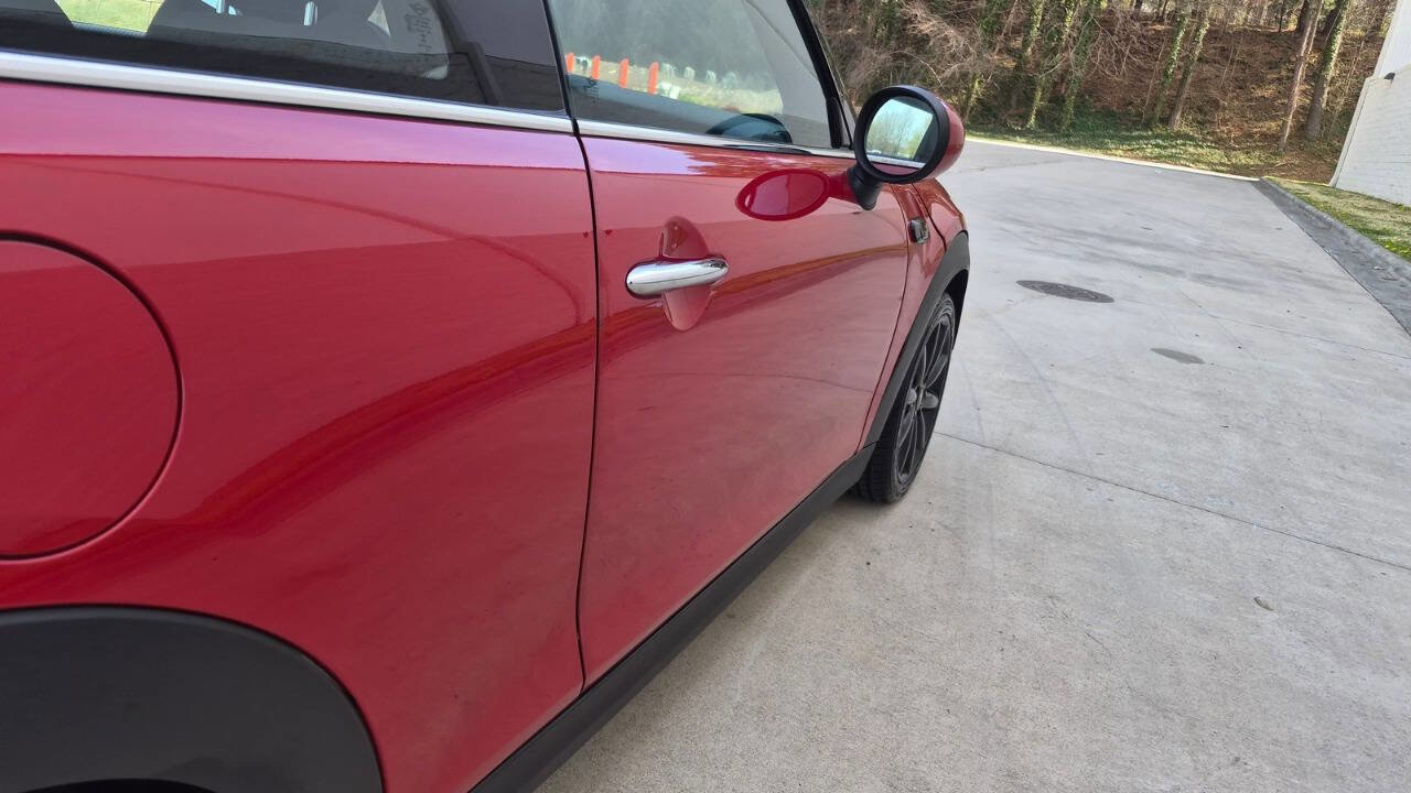 Used 2015 MINI Cooper 2-Door Hardtop image 19