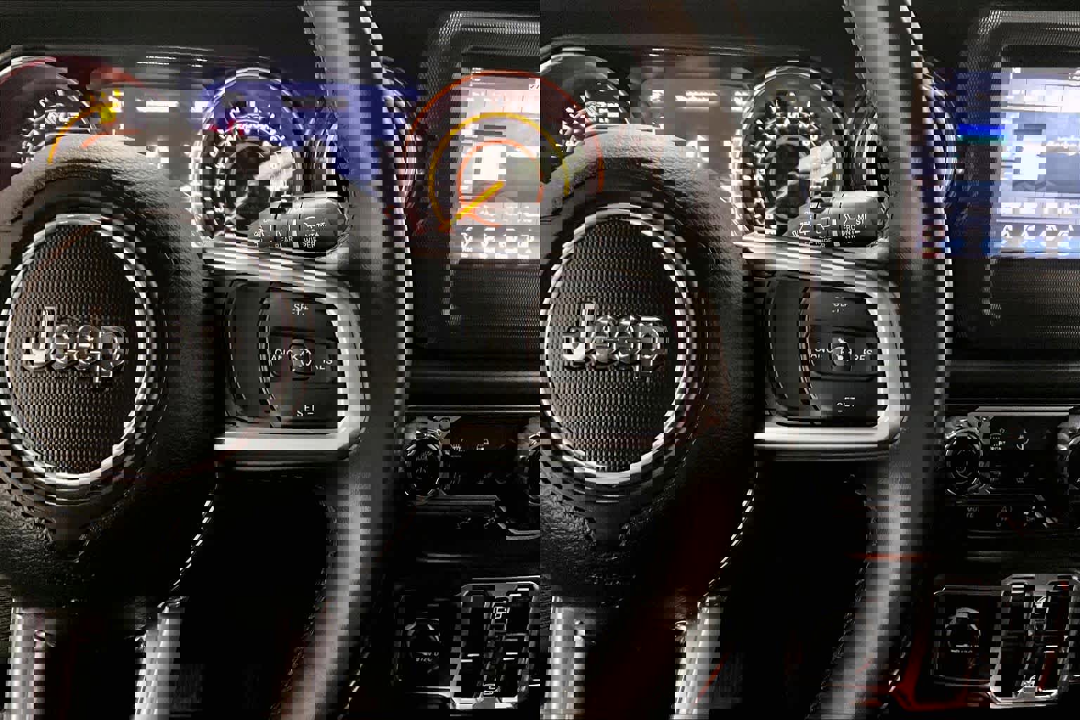 Used 2020 Jeep Wrangler Unlimited Sahara image 23