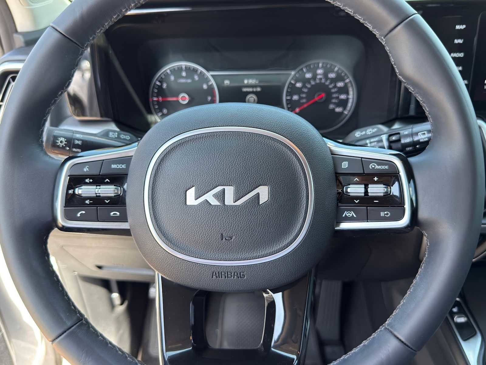 Certified 2023 Kia Sorento S image 18