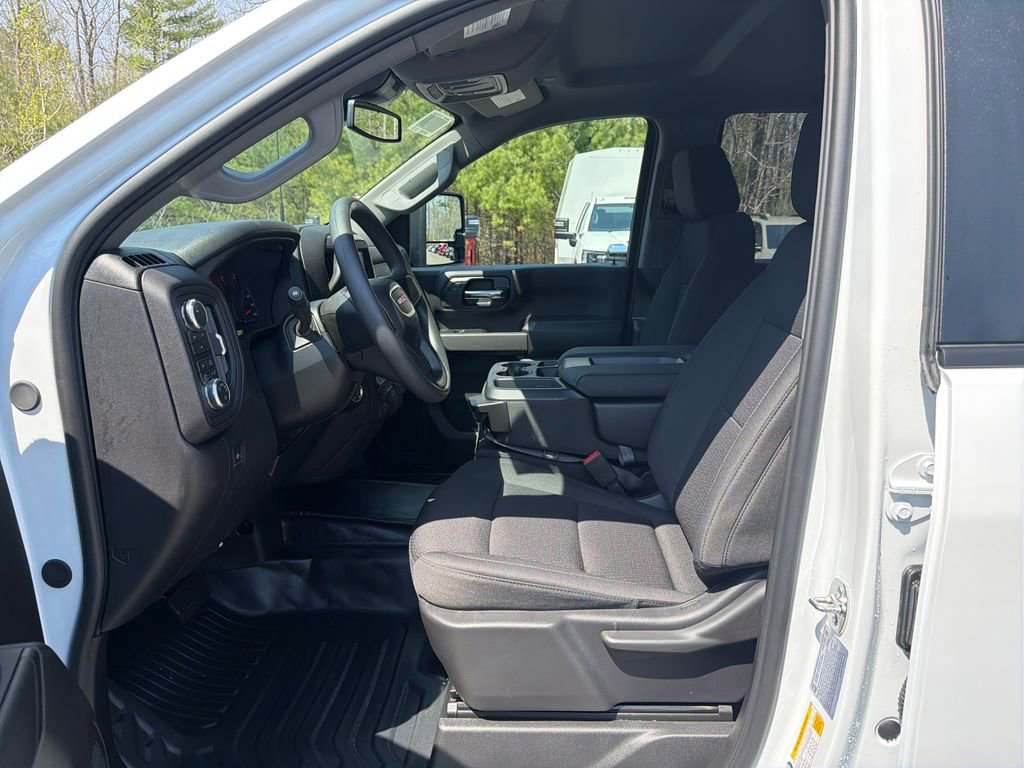 New 2026 GMC Sierra 2500 Pro AWD/4WD image 9