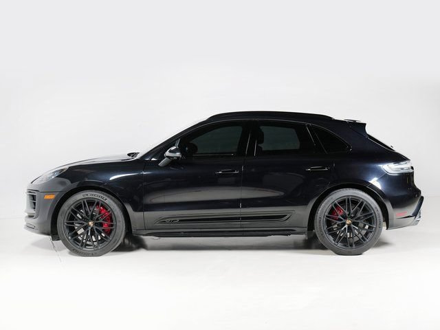 Certified 2023 Porsche Macan GTS AWD/4WD image 2
