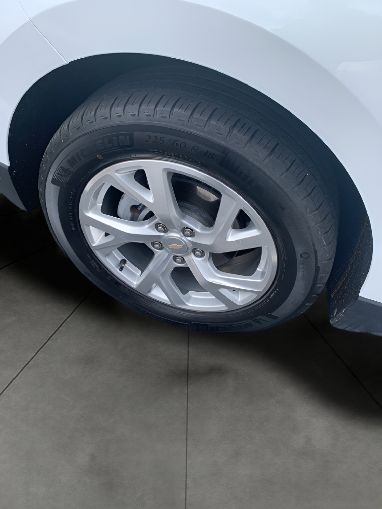 Used 2020 Chevrolet Equinox LT AWD/4WD image 18