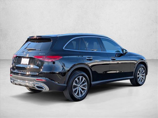 Used 2026 Mercedes-Benz GLC 300 4MATIC image 4