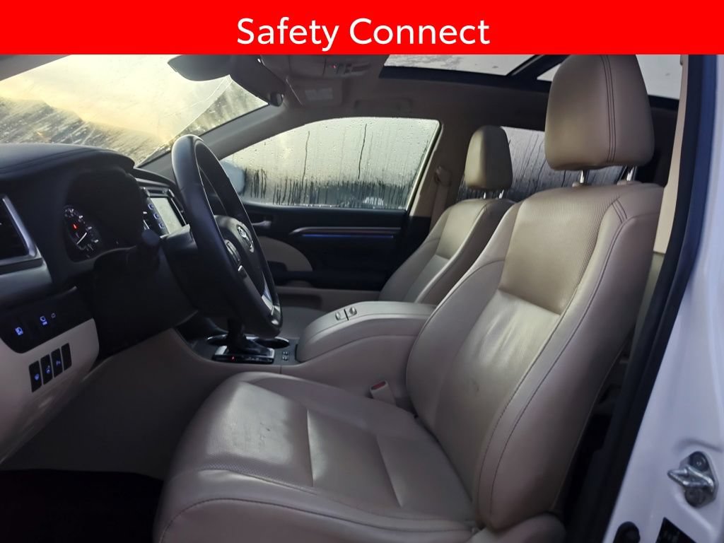Used 2018 Toyota Highlander Limited Platinum AWD/4WD image 8