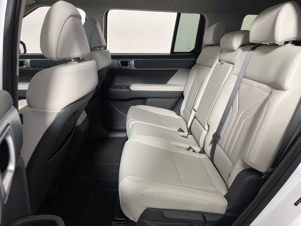New 2026 Hyundai Santa Fe SEL FWD image 13